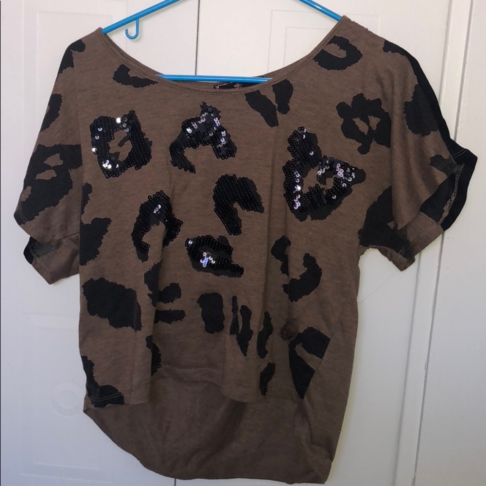 Crop top